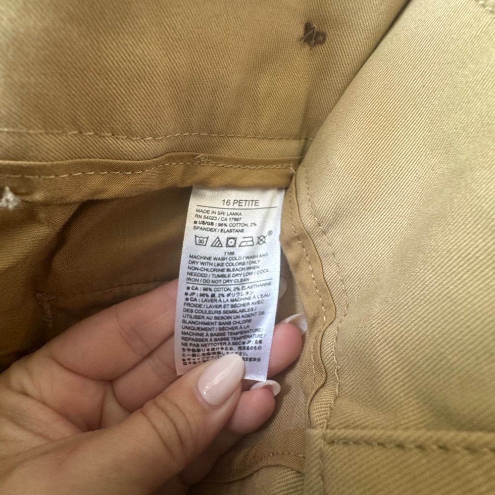 Banana Republic Factory Tan Straight Leg Pants - Picture 4 of 10